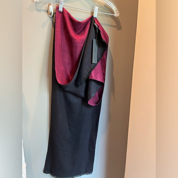 NWT Fullron Unisex long cashmere blend luxurious scarf reversible black burgundy - Picture 4 of 7